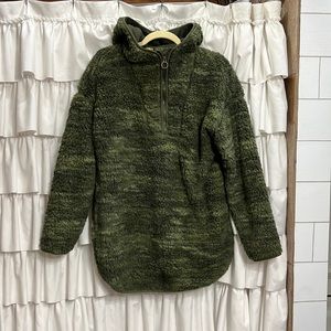 Oversized camo hooded sherpa pullover
